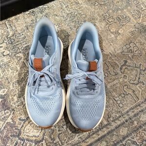 Kizik Women's Blue Sneakers